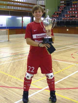 Sam Kay with the Seniors Cup 2010