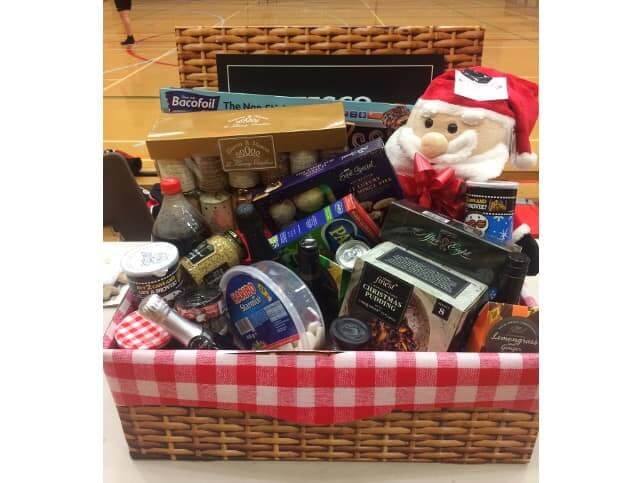 Read more about the article 2017 Xmas Hamper & Raffle